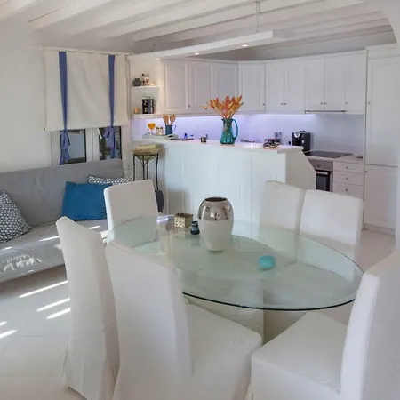 アパート Mykonian With Magnificent Views By Ghh Mykonos Town