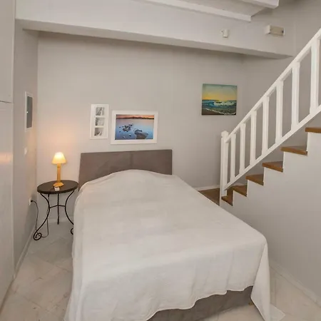 アパート Mykonian With Magnificent Views By Ghh Mykonos Town